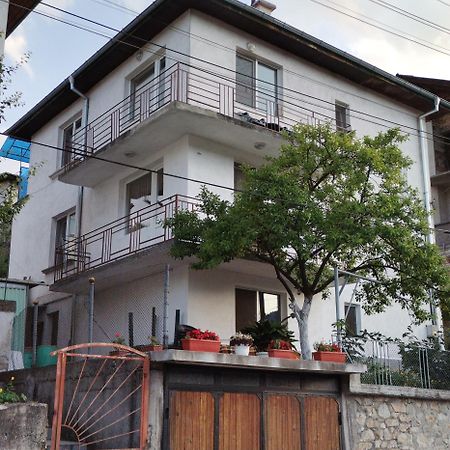 Къща За Гости - Софи, Гр. Девин Extérieur photo